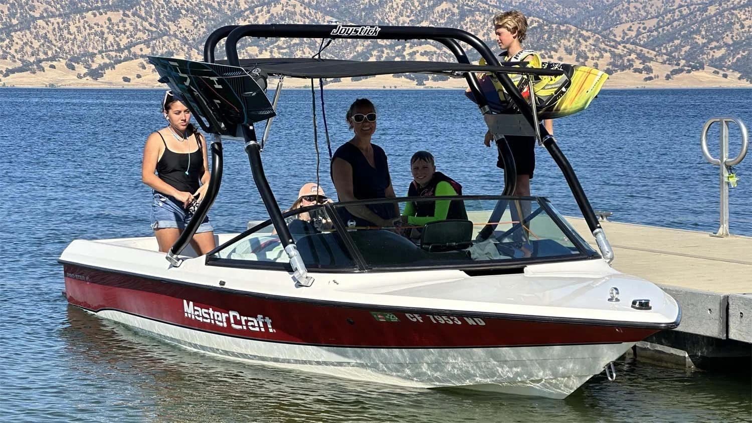 Aftermarket wakeboard tower with bimini top