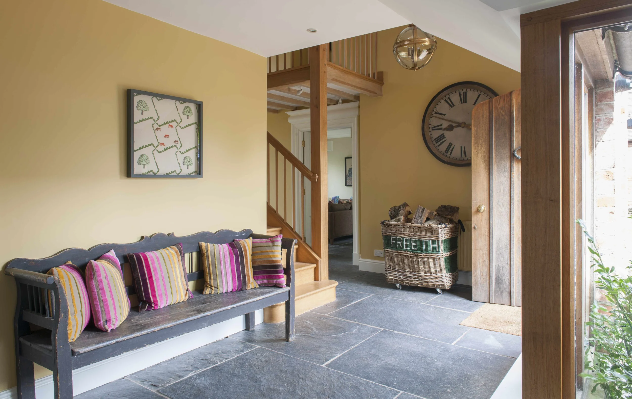 Entrance Hall 04.jpeg