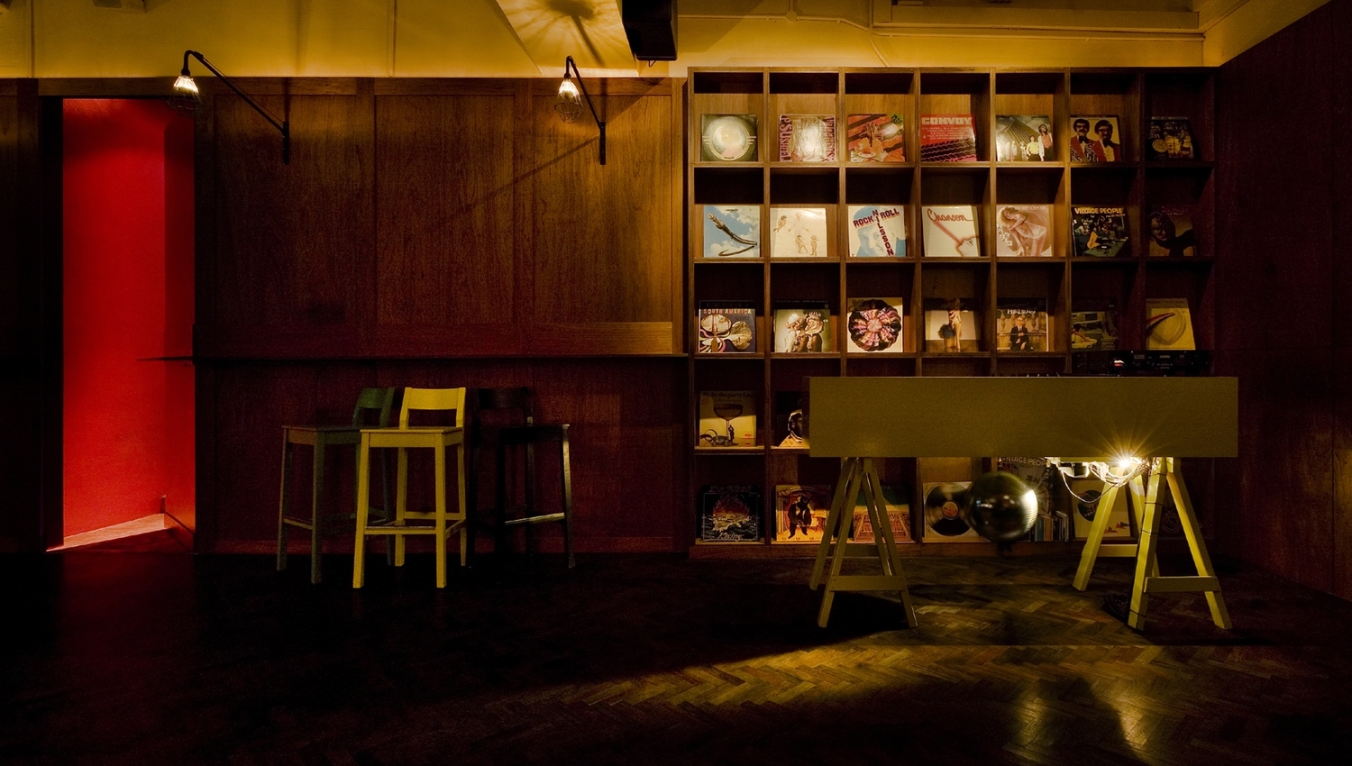 Rewind Bar View 3.jpg