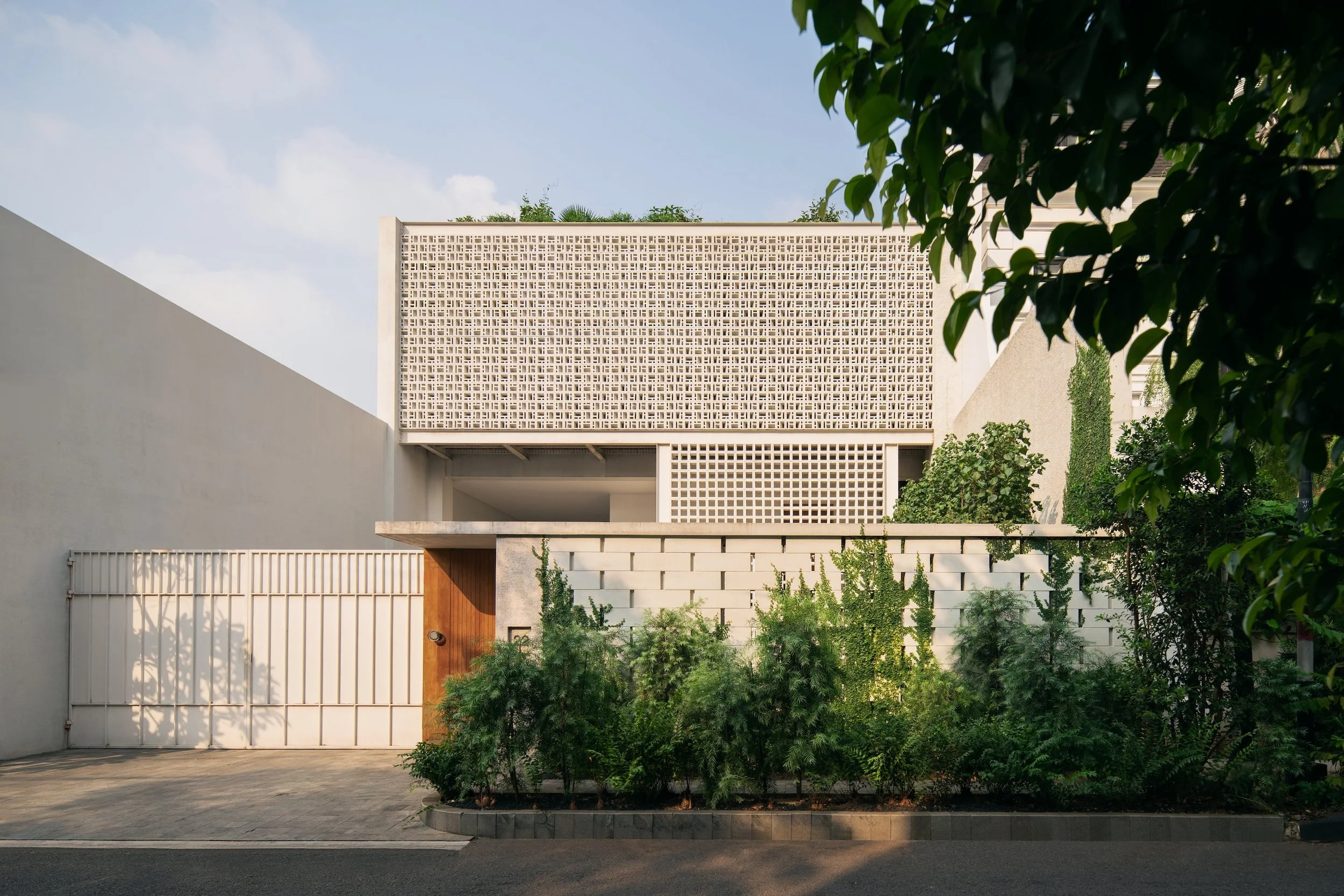 Jakarta Courtyard House