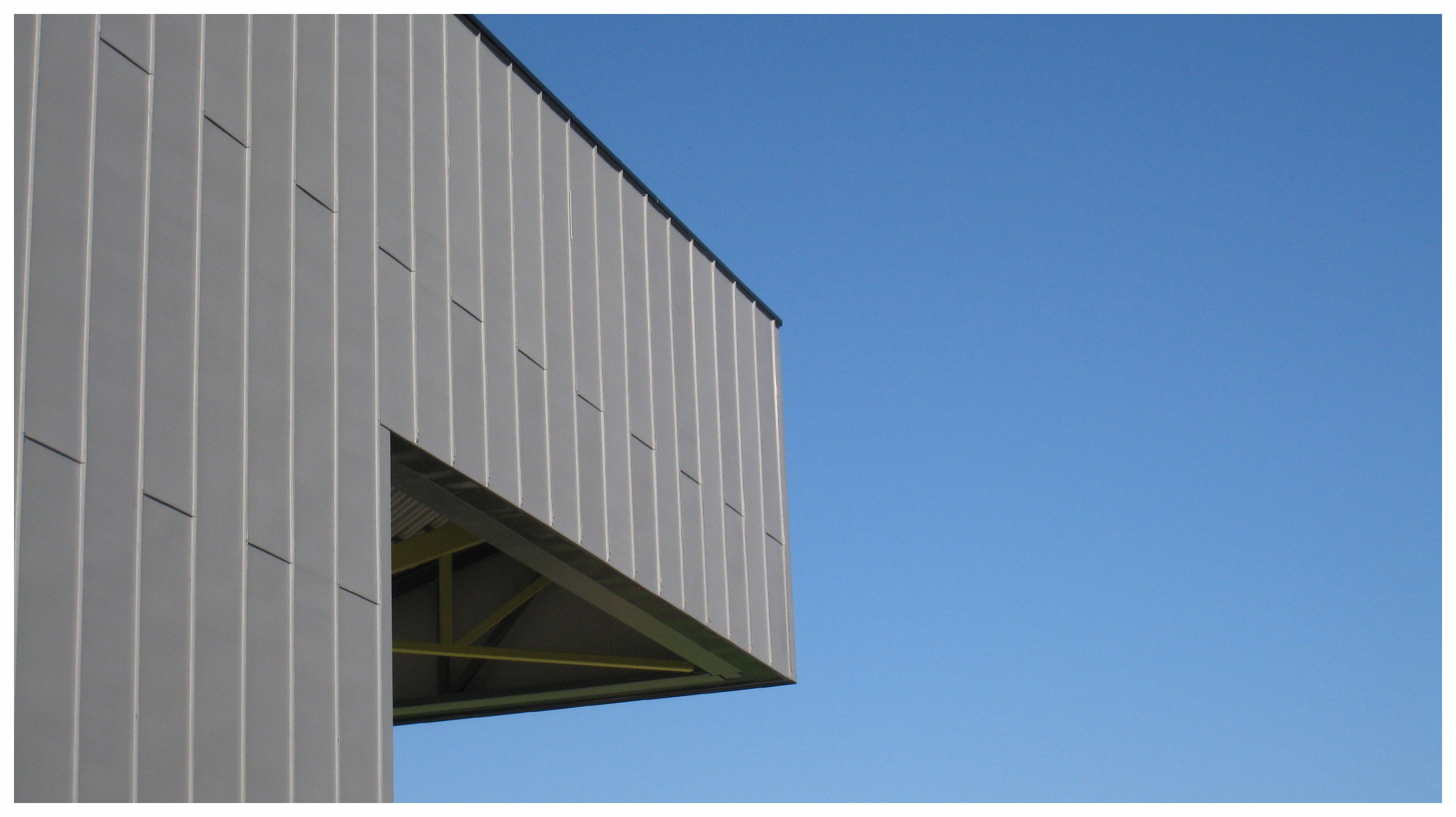 Mechanics Workshop: Detail