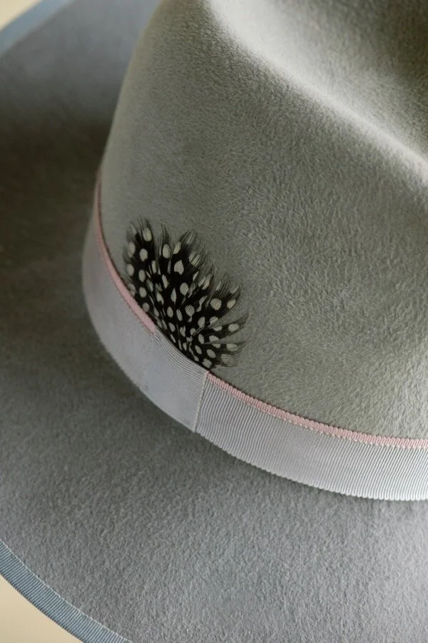 Grey peachbloom felt trilby Copy.jpg