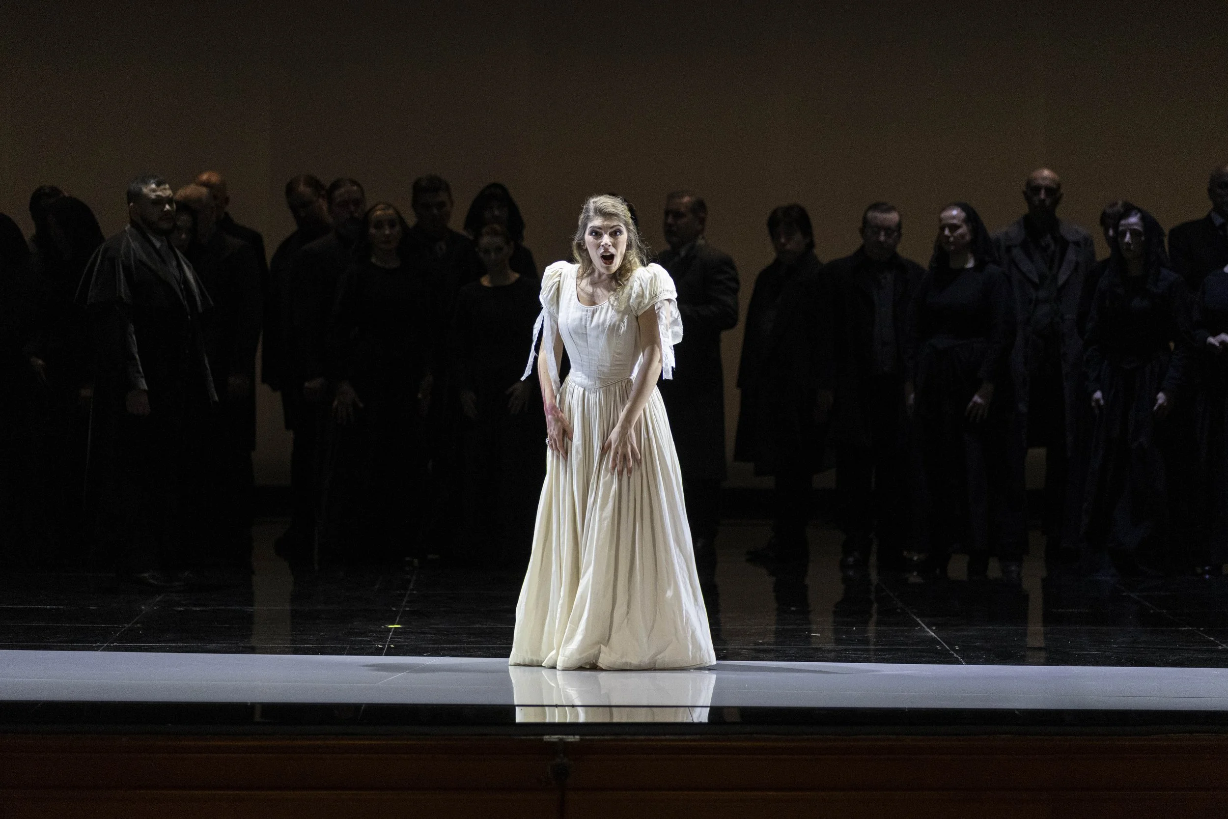 Teatro Mario Del Monaco_Lucia di Lammermoor_83.jpg