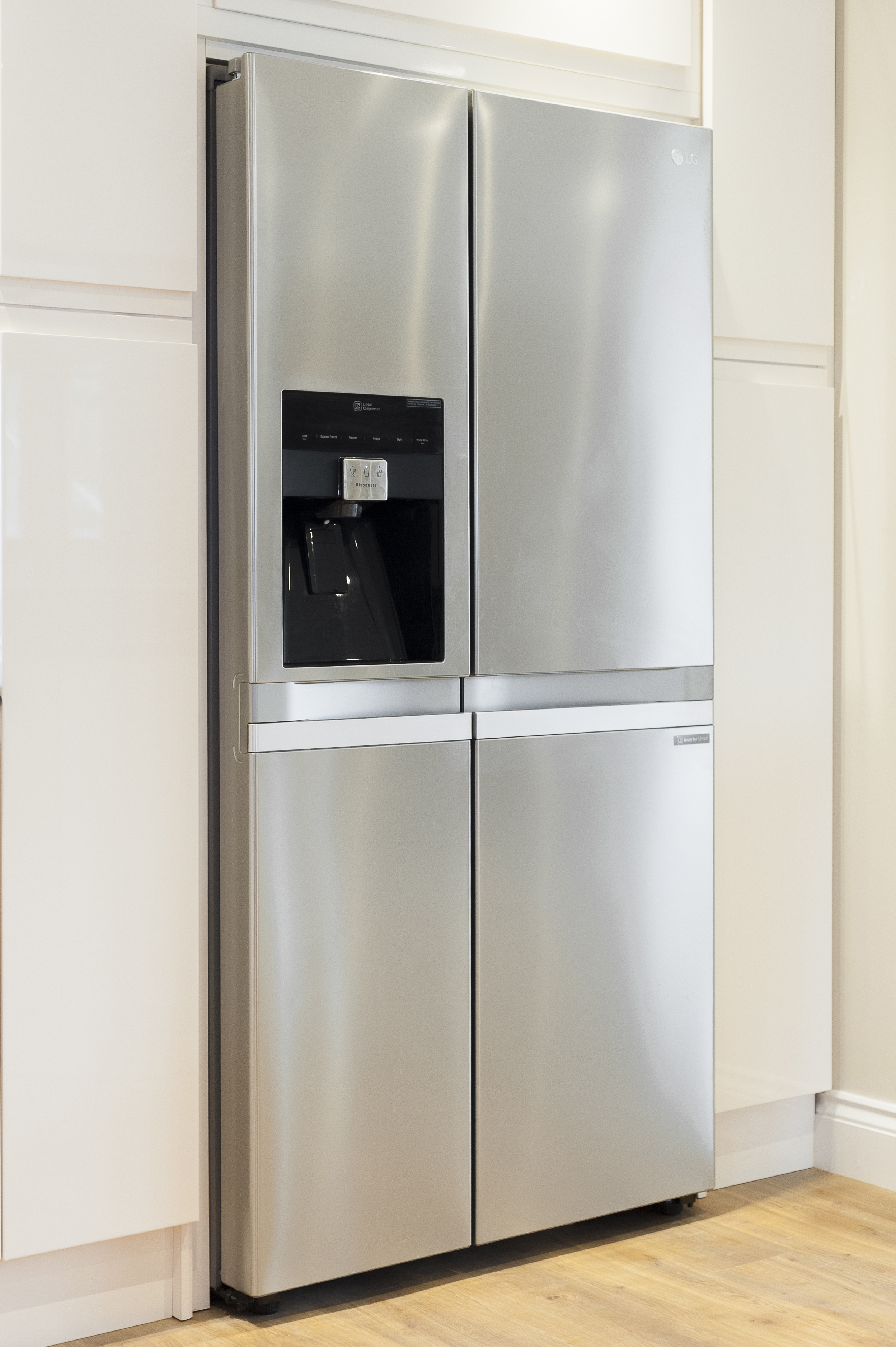 Double Chrome Fronted Fridge Freezer with Ice/Water Dispenser