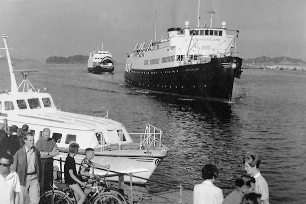 «Sunnhordland» la til Sunnhordlandskaien på Stord presis presis kl 17.45, måndag til laurdag (Foto: Tor Resser).