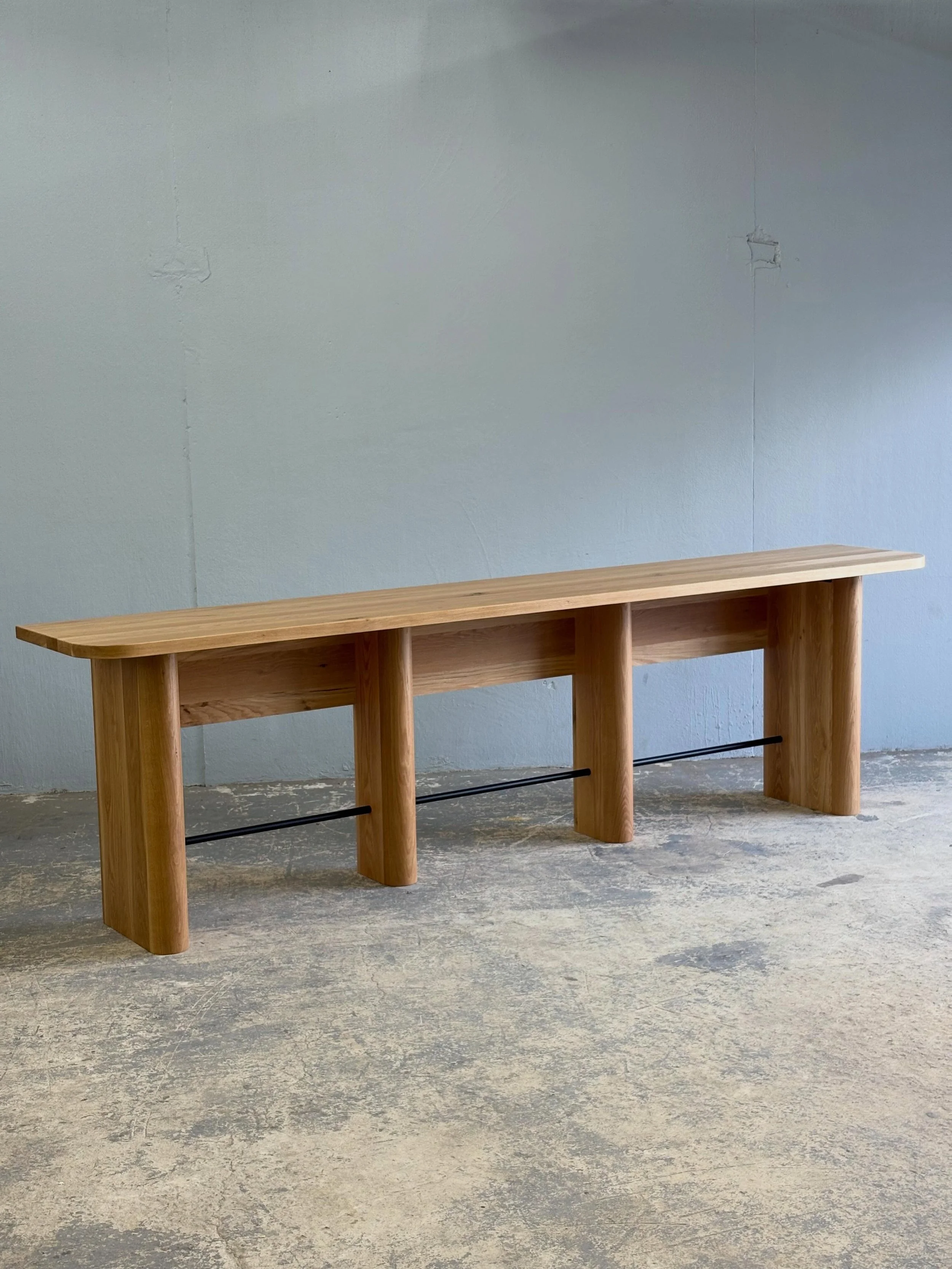 Big laptop table for @pixeldesignco