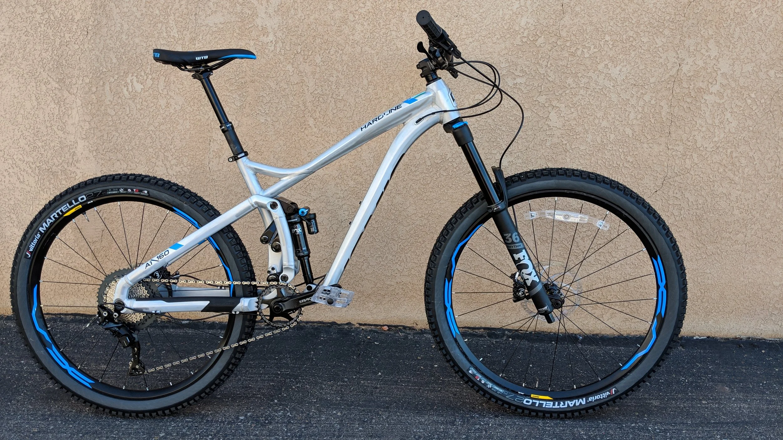 Jamis Hardline a1 img 2 Demo.jpg