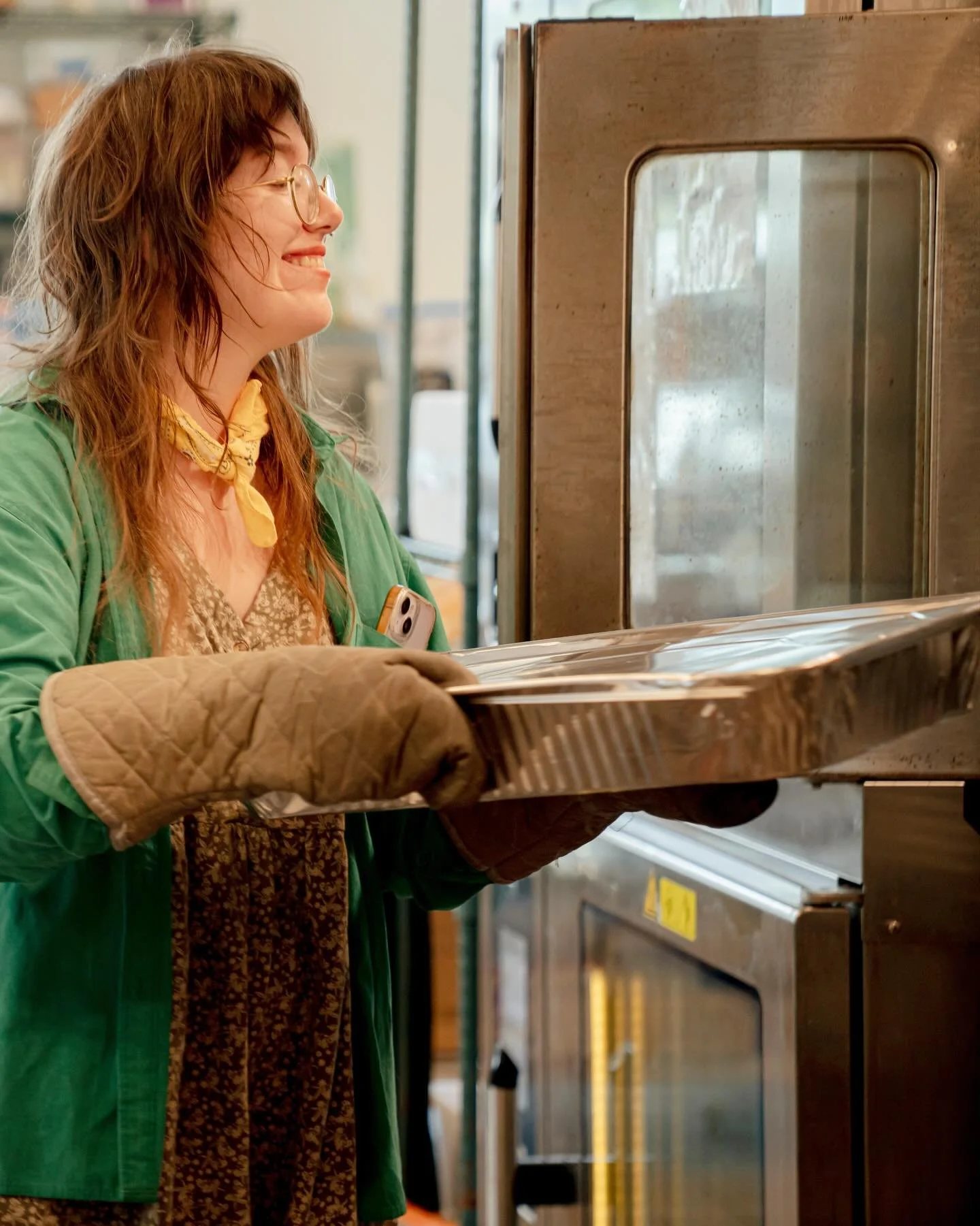 We believe food has the power to connect, heal, and strengthen communities. 
We’re looking for a Kitchen Manager to help lead this work, someone who values from-scratch cooking, community collaboration, and the joy that comes from preparing no