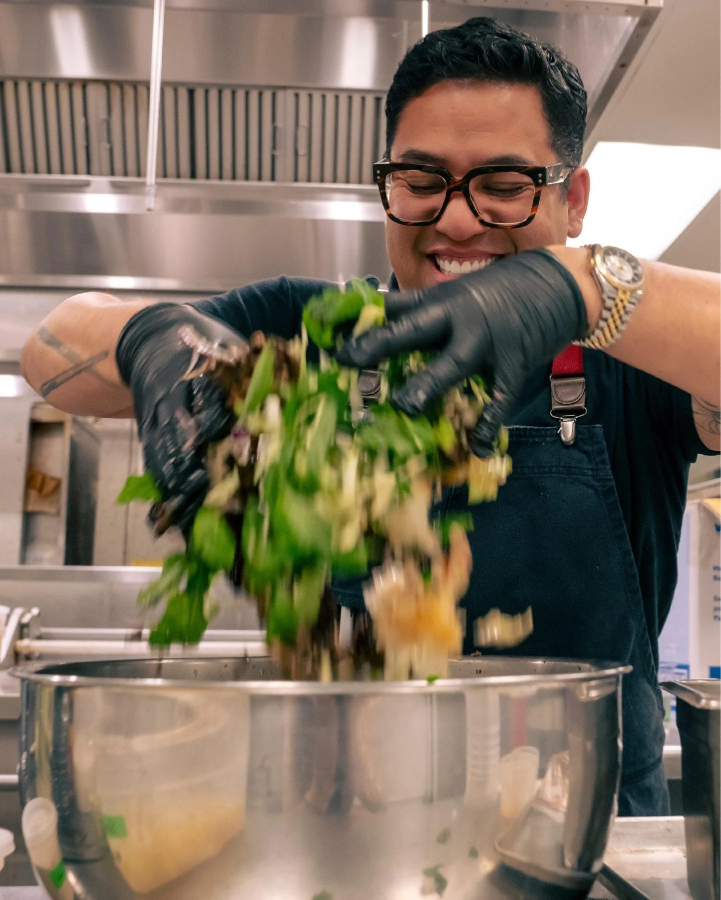 Simmer x Family Thai offered a quiet reminder that when people come together around food, something meaningful begins to grow. Thank you to Chef Arnold Myint (@arnoldmyintbna) for shaping a gathering where community could flourish.

&bull;&bull;&bull