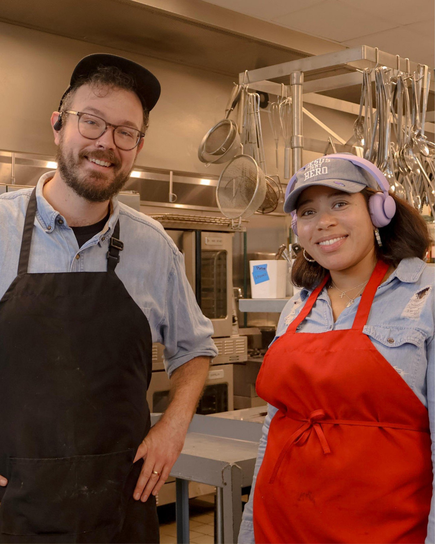As we prepare to gather for Nourish, our kitchen continues the steady work at the heart of our mission. This week, our team prepared and shared 5,260 warm meals with nonprofit partners across Nashville, helping support the daily work of care happenin