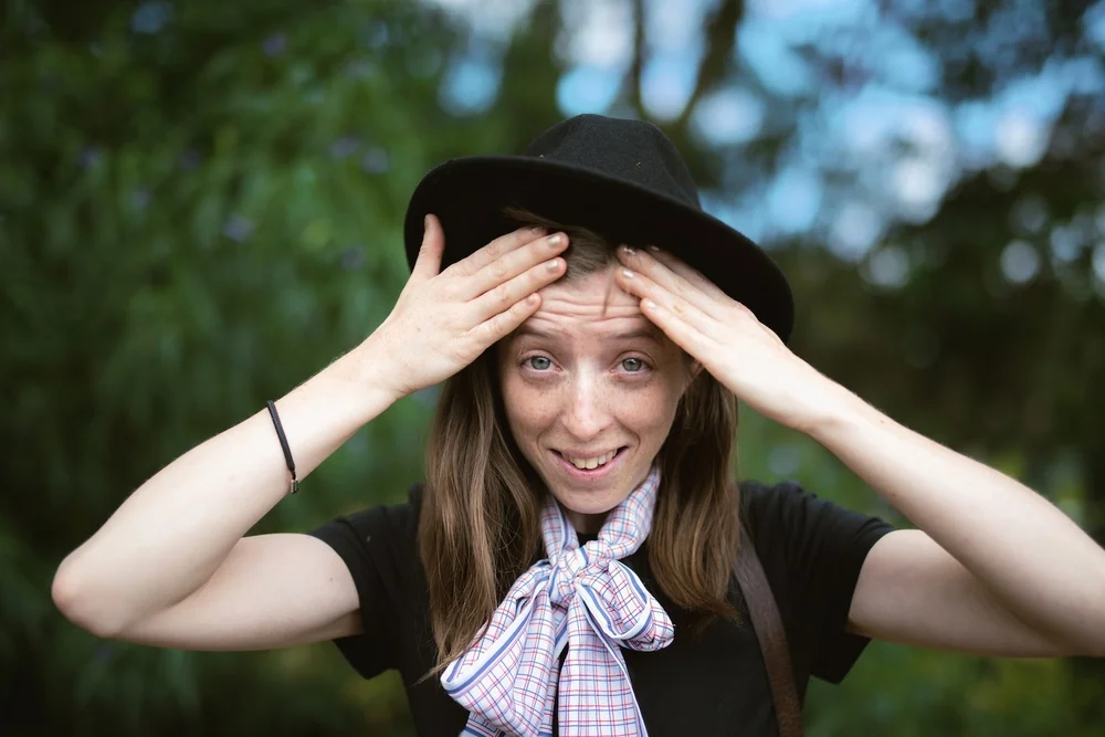 13.5 Brooke Singer: She Does Music