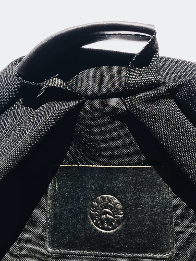 Black-handle.jpg