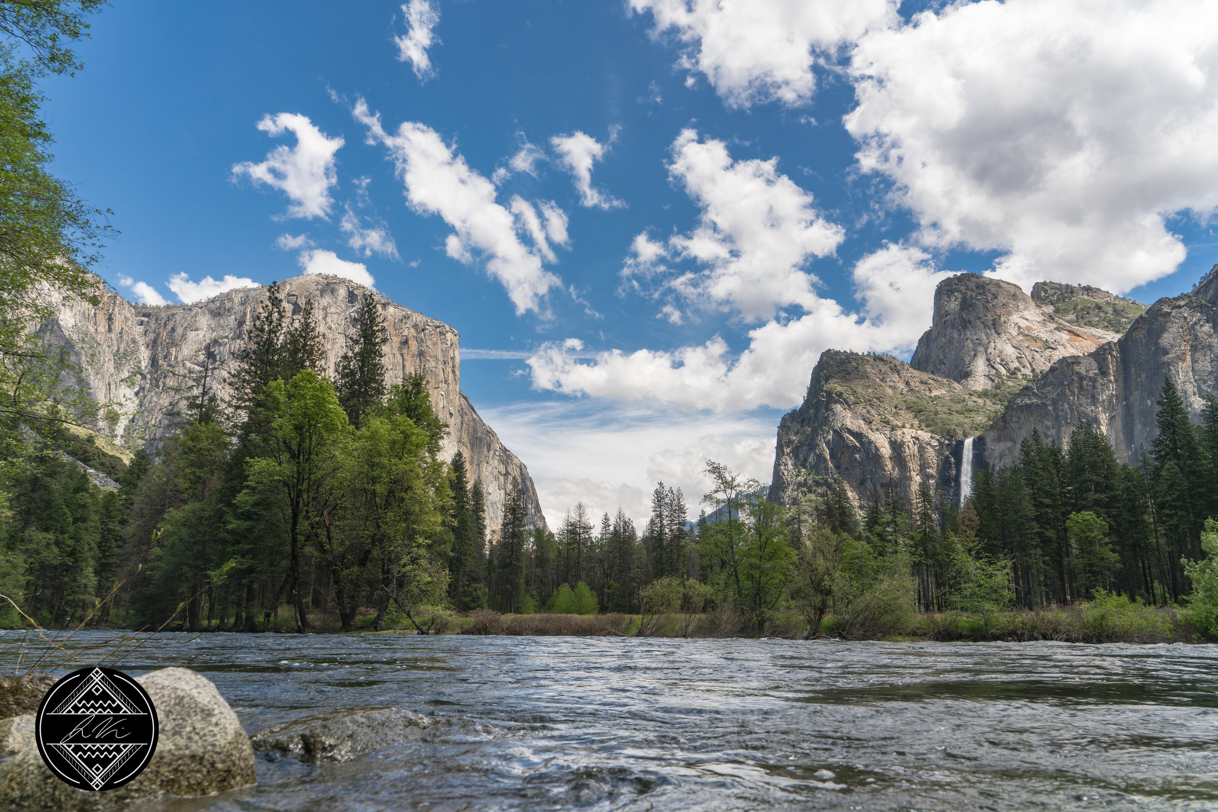 YOSEMITE_VALLEY_BRIDAL.jpg