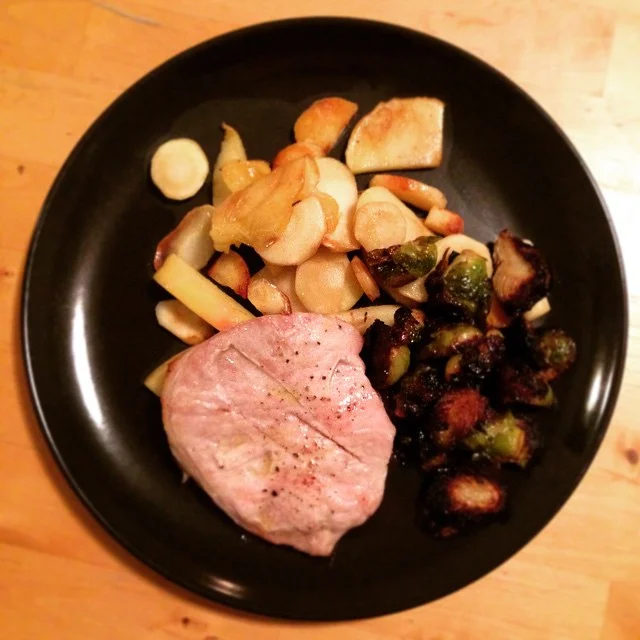 Paleo recipe for pork loin, parsnips, apples and brussels sprouts