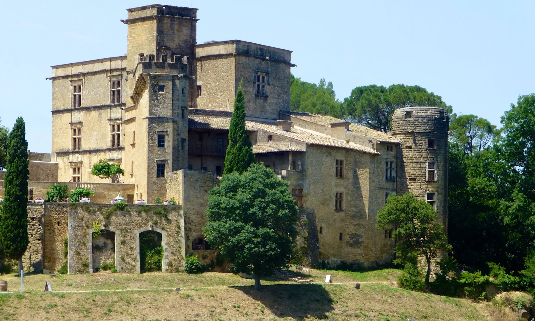 Chateau de Lourmarin