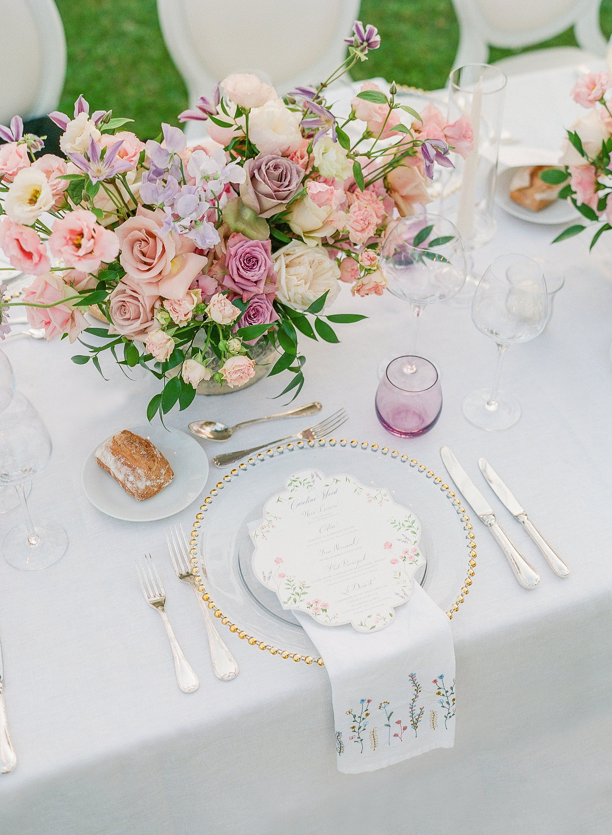 Wedding-flowers-wedding-tableware-art-de-la-table-wedding-rentals-wedding-florists-luxury-wedding.jpg