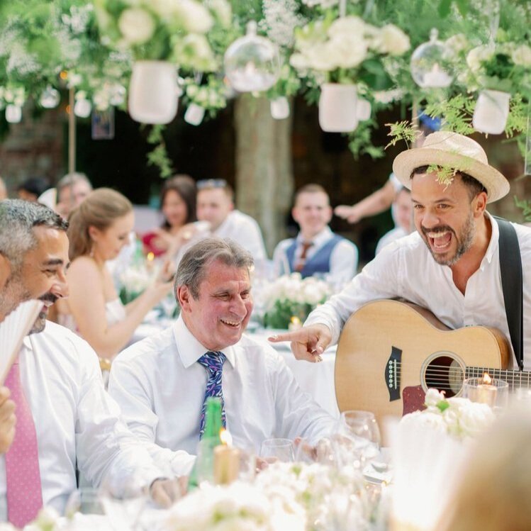 Live-music-wedding-dinner-party-band-cover-band-French-Riviera-luxury-wedding-South-of-France.jpg