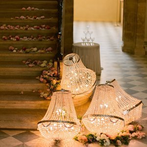Fairy-chandeliers-luxury-wedding-classical-elegant-chique-lightning-wedding-at-Hotel-de-Caumont-Aix-en-Provence-South-of-France.jpg