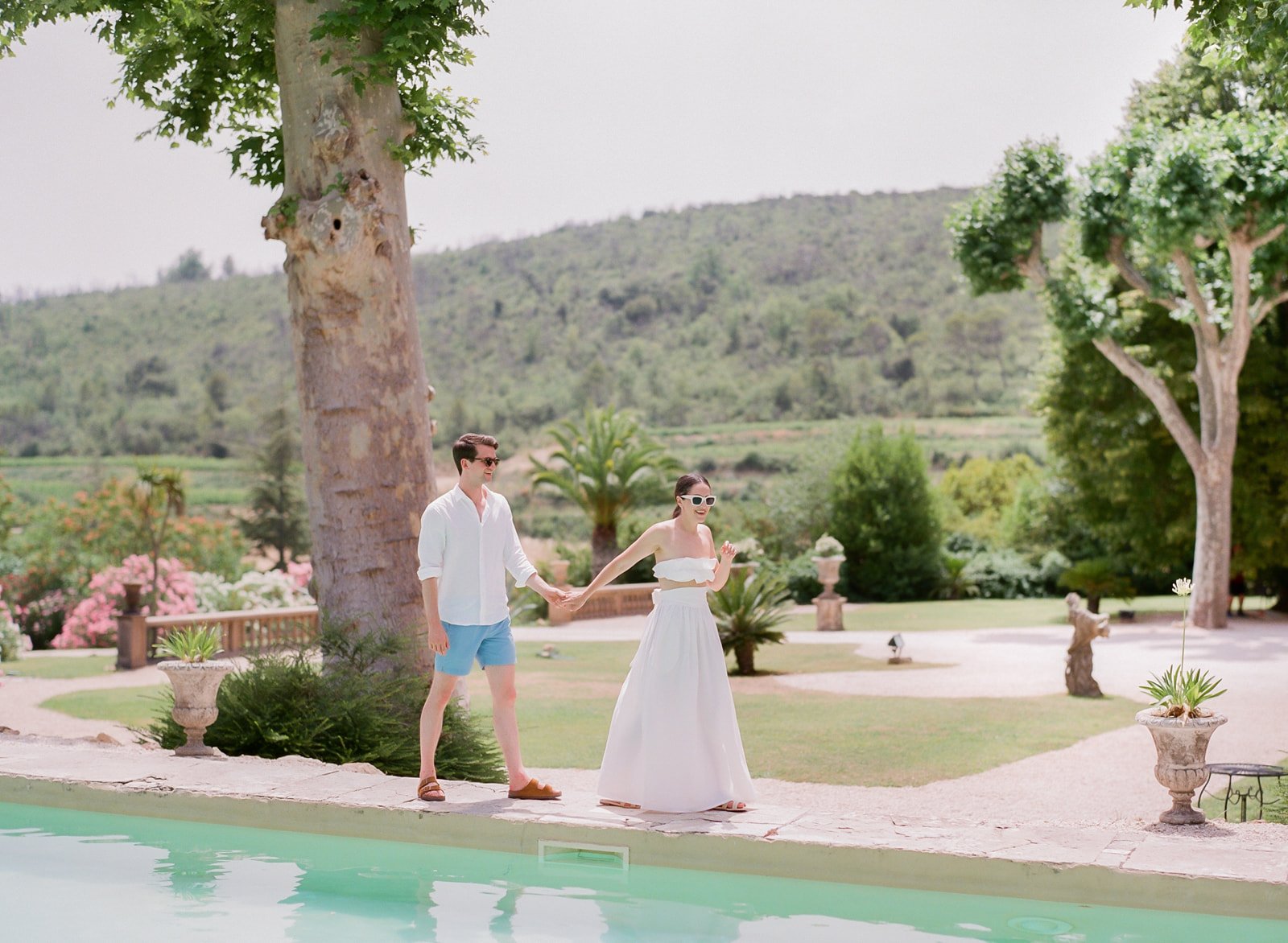 Brunch-pool-party-Chateau-Robernier-Luxury-Wedding.jpg