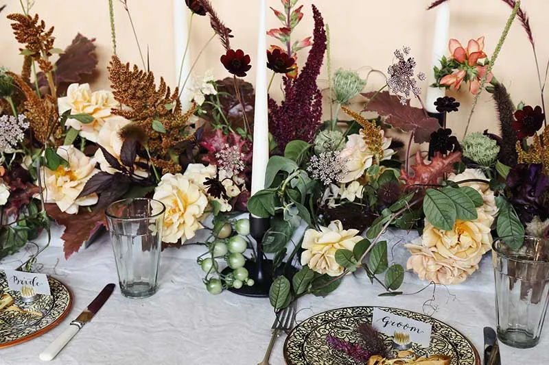 vervain-autumnal-wedding-table-flowers-04.jpg
