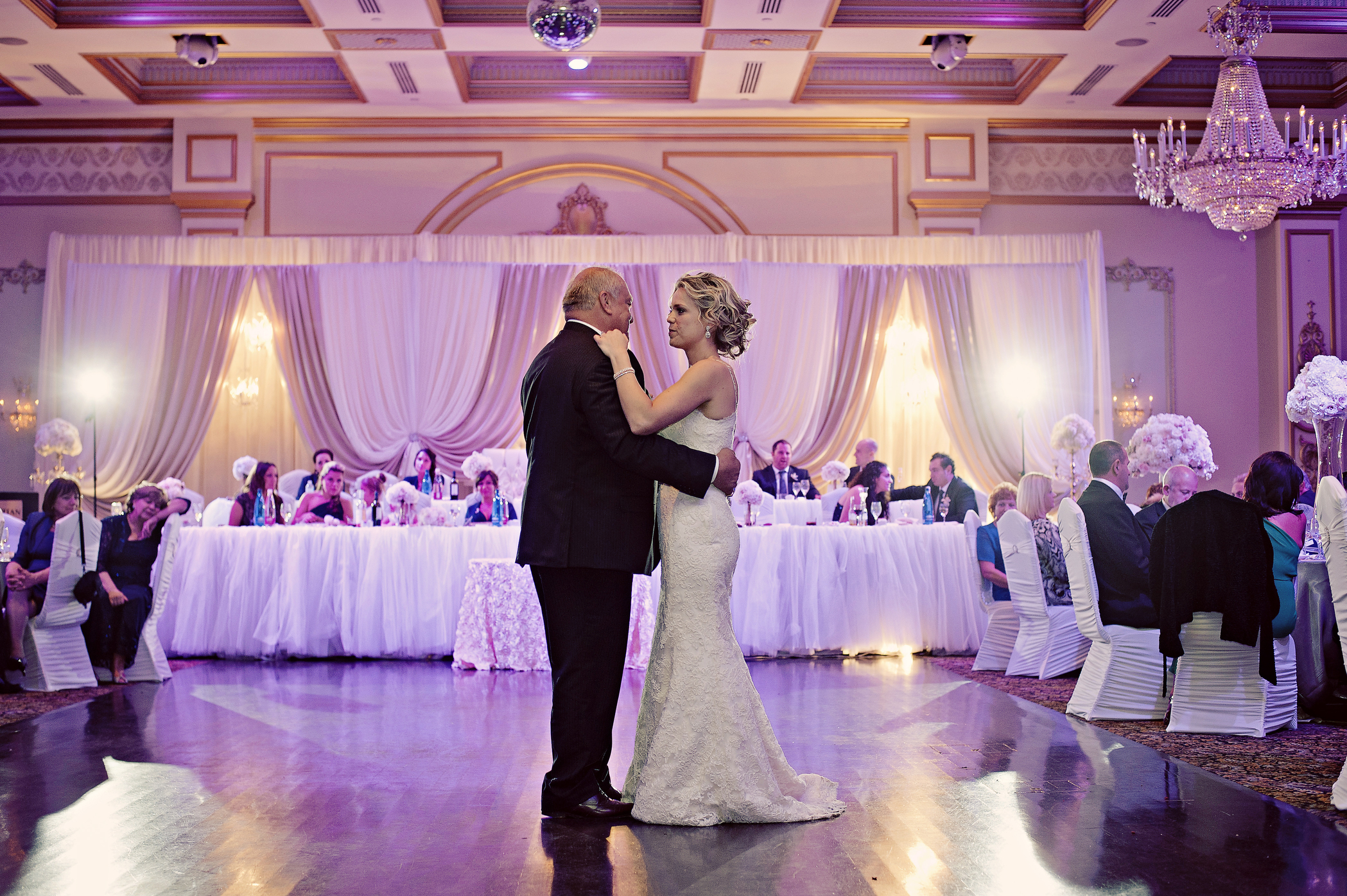 Violet+Marco_Wedding_Parkwood_Estate_Oshawa_Toronto090.JPG