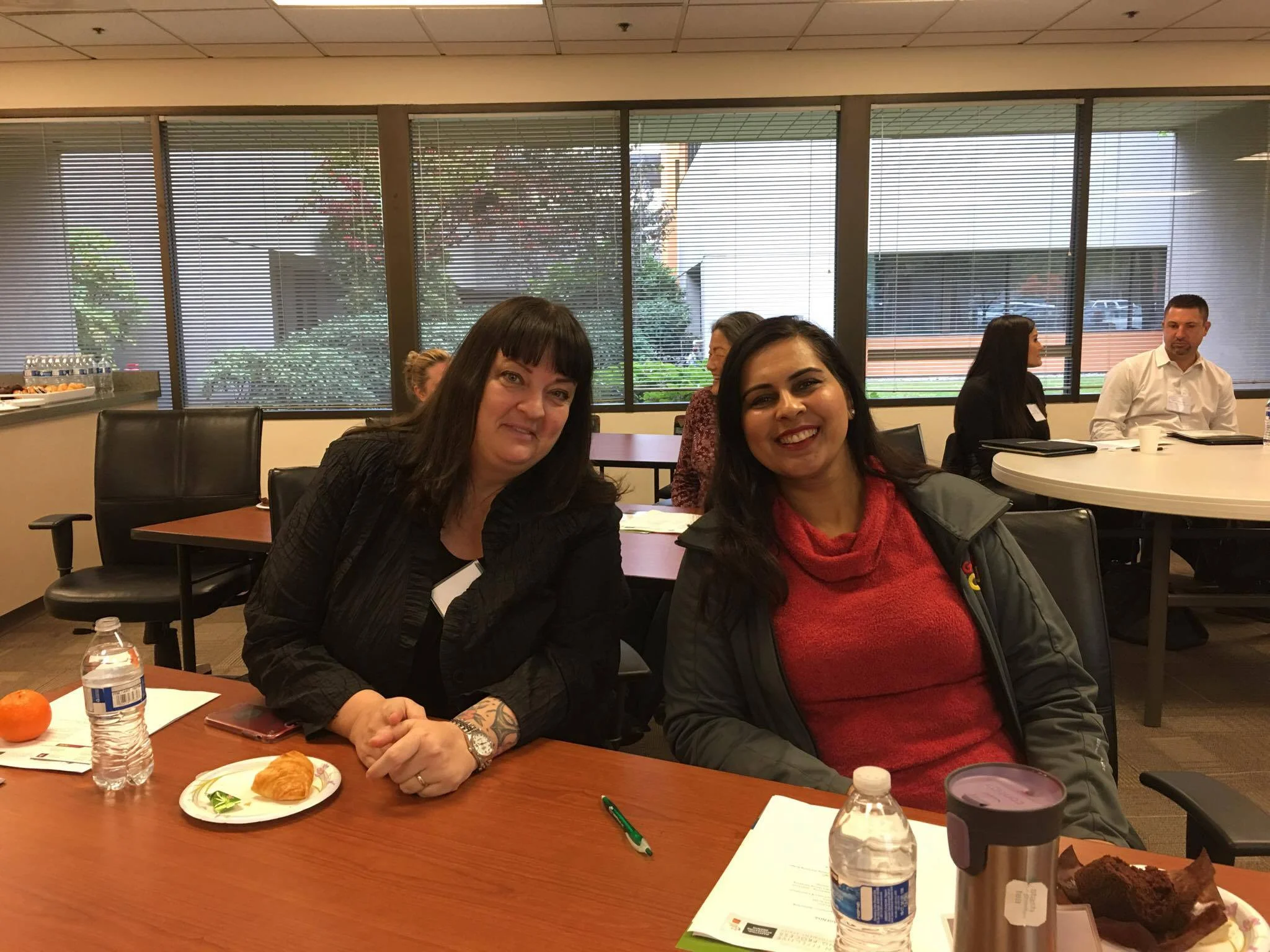 Ilona Lohrey (GSBA) and Rani Bal (Signs Now Washington)