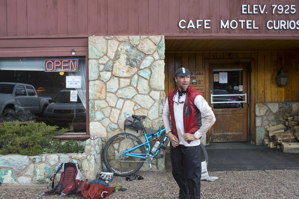 Between the Grand Canyon and the Utah border is Jacob Lake Inn