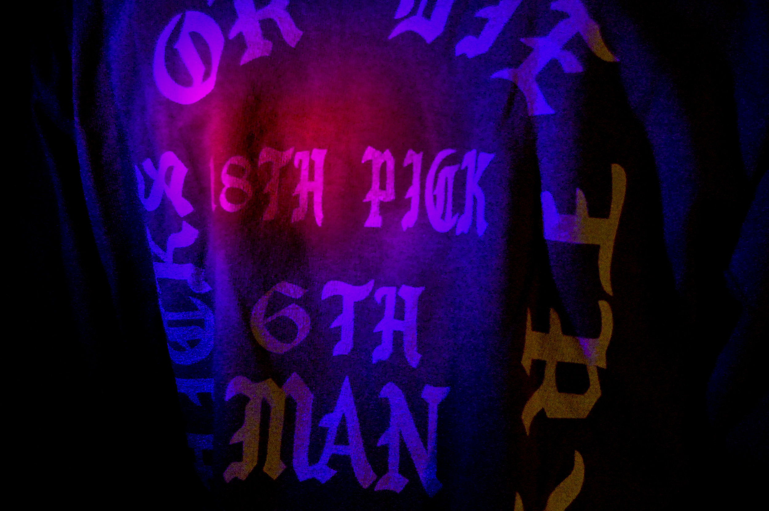 I FEEL LIKE BACK LOOKBOOK.jpg