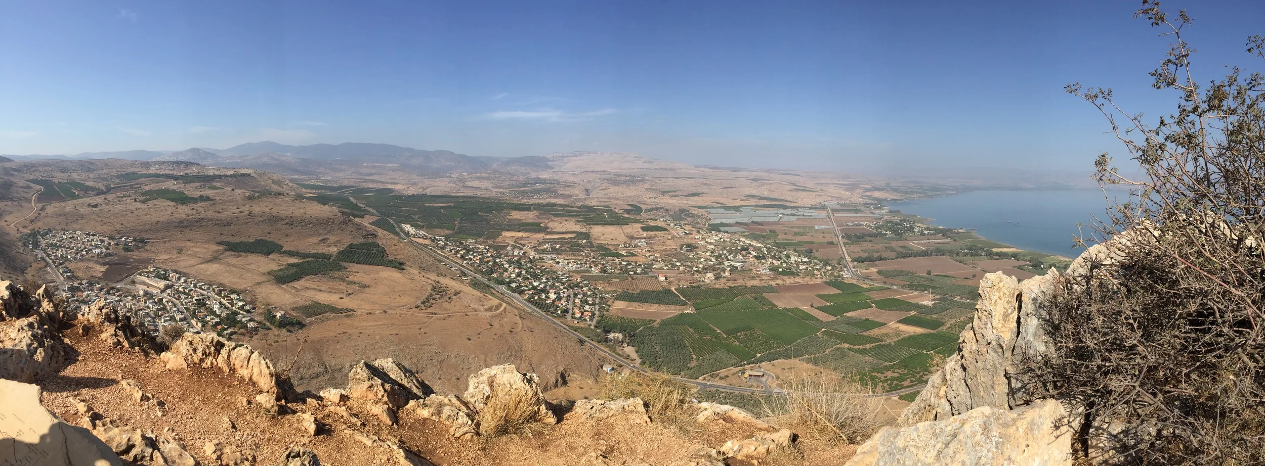 Panorama of Hammam, Migdal and the Sea of Galilee. Right click on the image and select "view image in new tab" to see it all.