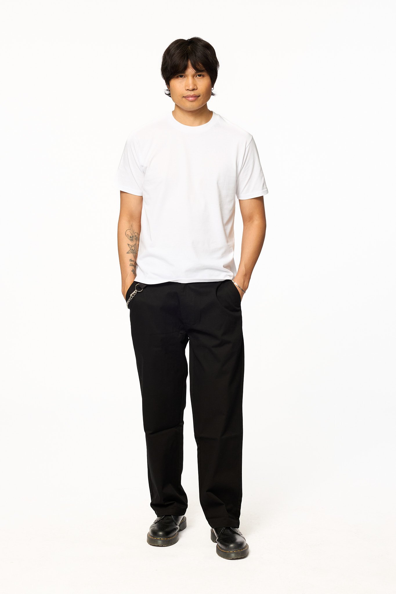 relaxed-pants-black-full-body-front.jpg