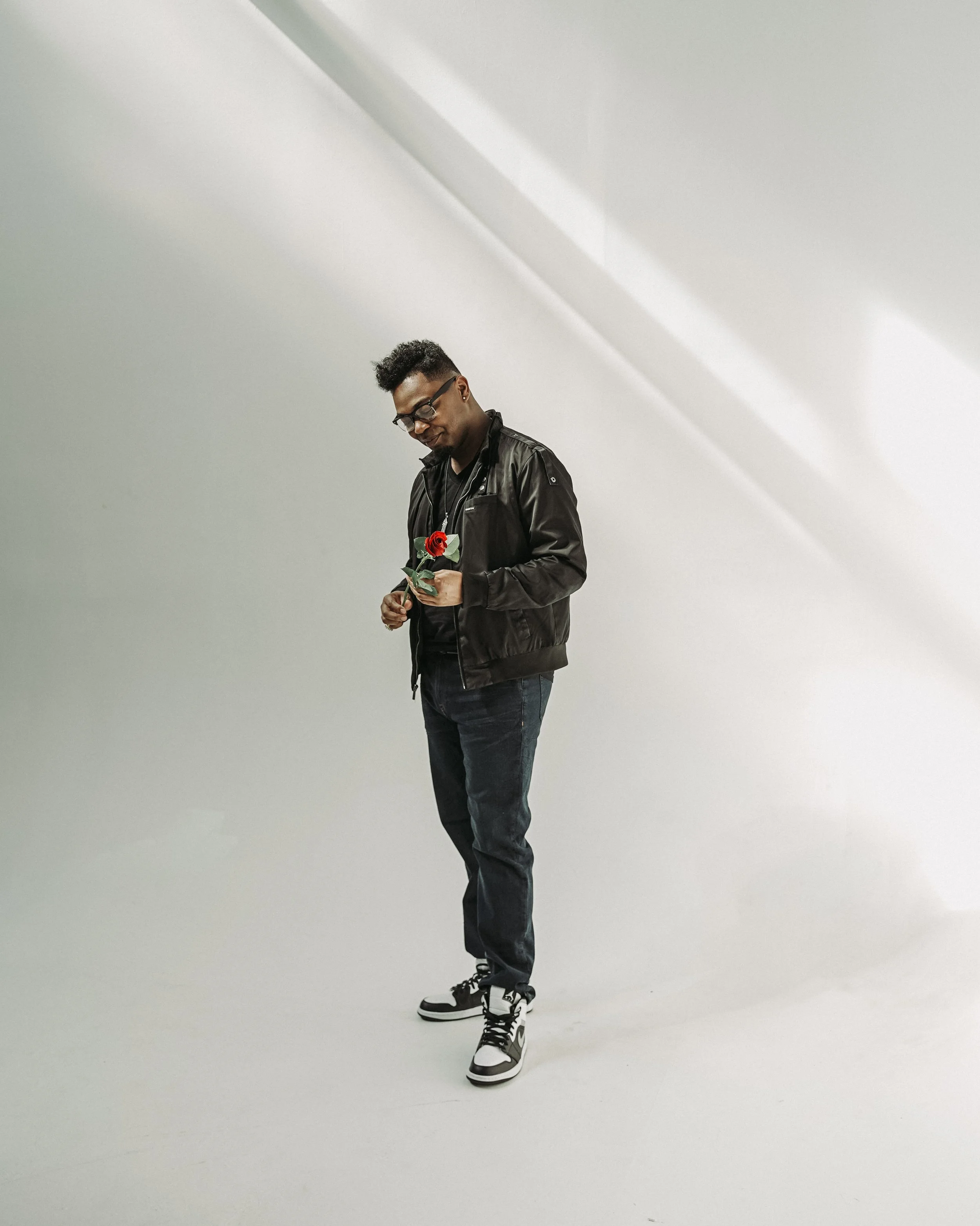 Dom Will Be preforming at Smith's Olde Bar