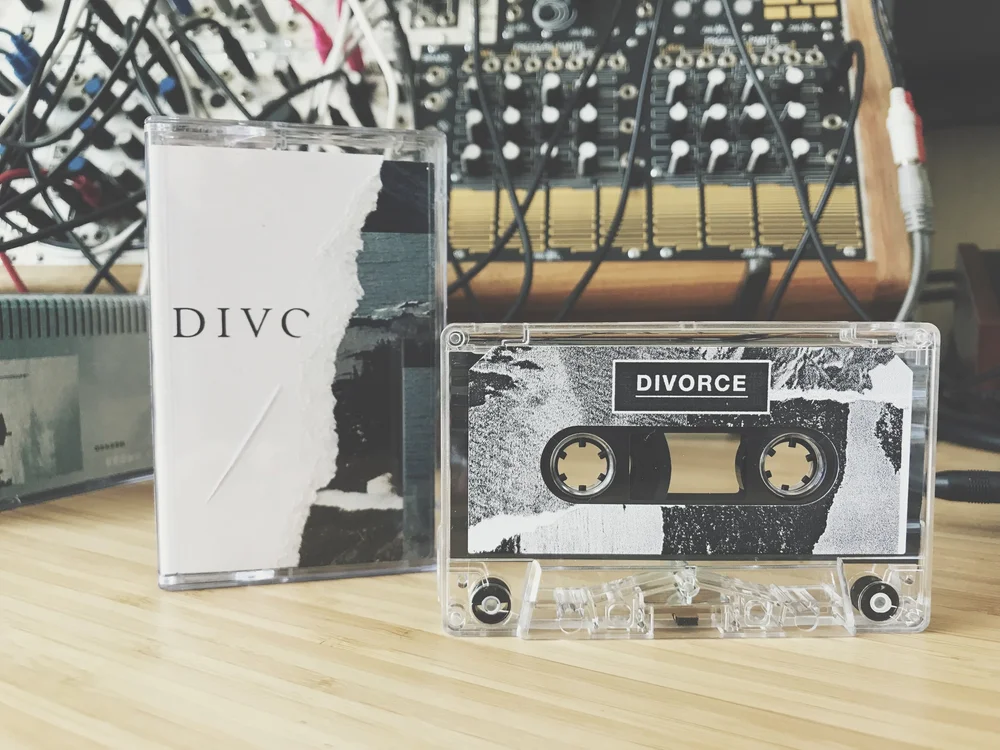 Alocasia Garden - Divorce (Audio. Visuals. Atmosphere.)