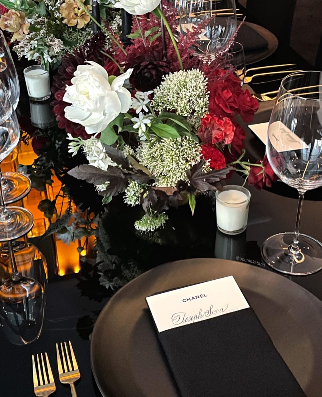 Such a memorable time working onsite at @spagolv for this amazing dinner hosted by Chanel. I sat in the back room and had full view of the Bellagio fountains as I worked on last minute calligraphy needs. Tried very hard not to be TOO distracted while