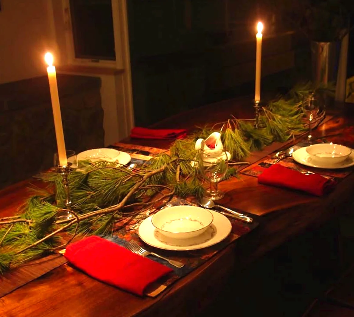 ChristmasTabletop.jpg