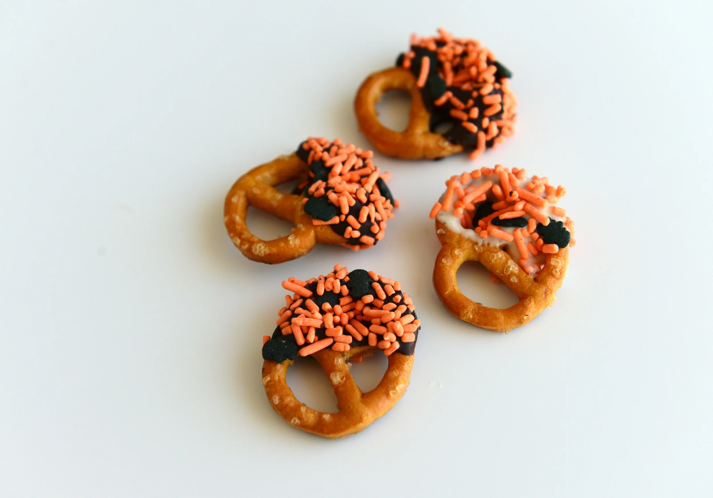 HalloweenPretzels