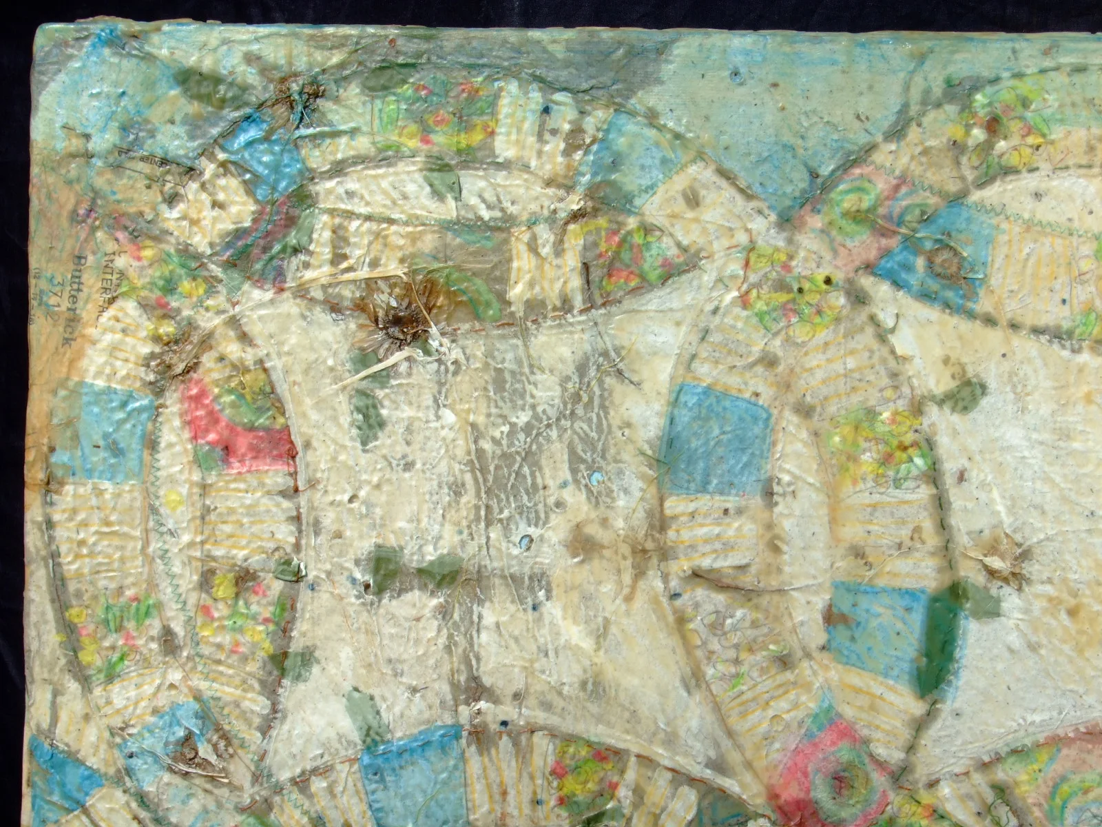  Double wedding Ring Quilt , ( detail)