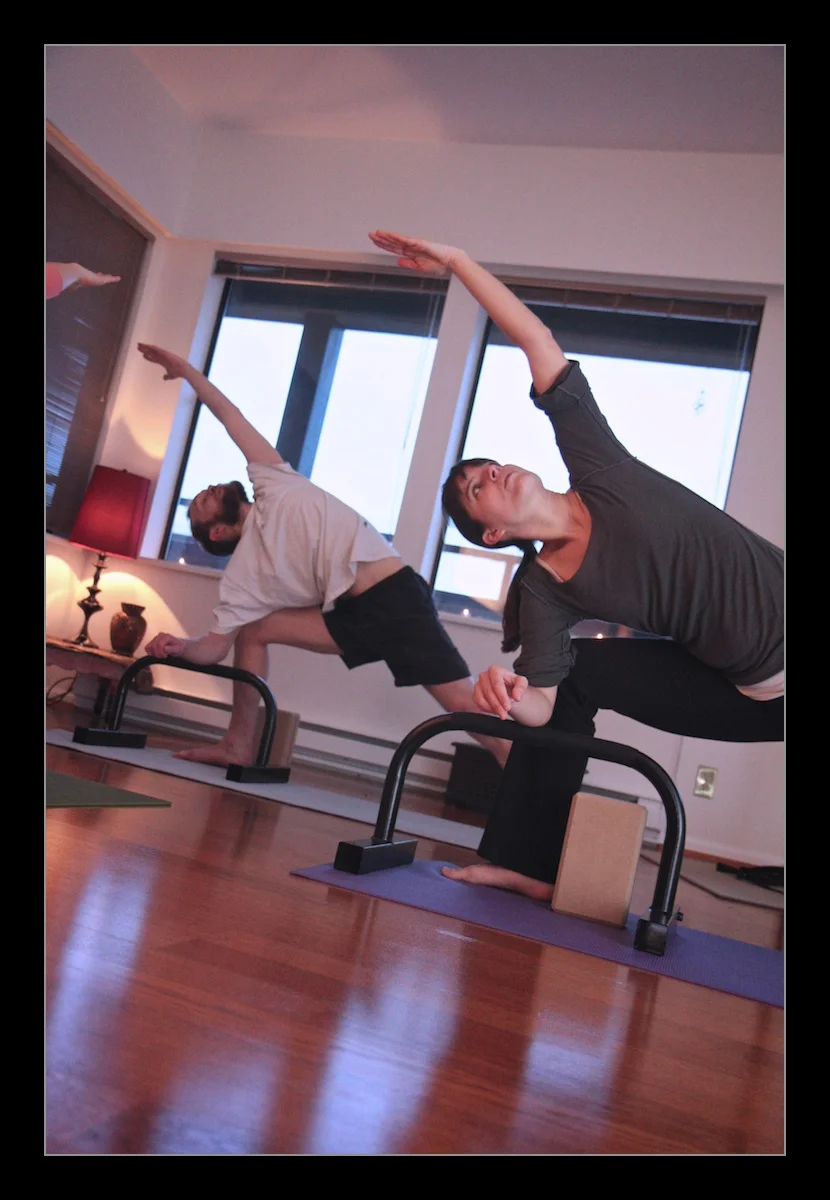 mandanaYoga_07.jpg