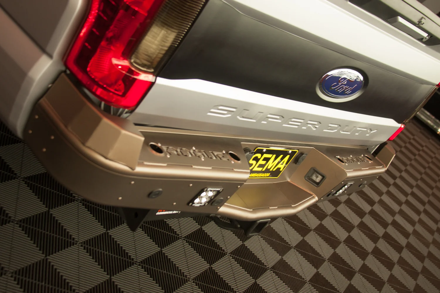 Sema-Build-2017-F-250-5.jpg