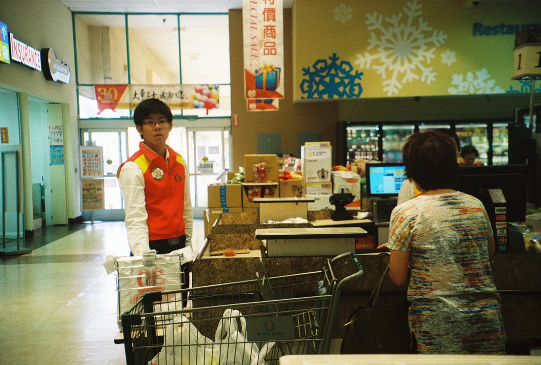 People in a grocery store