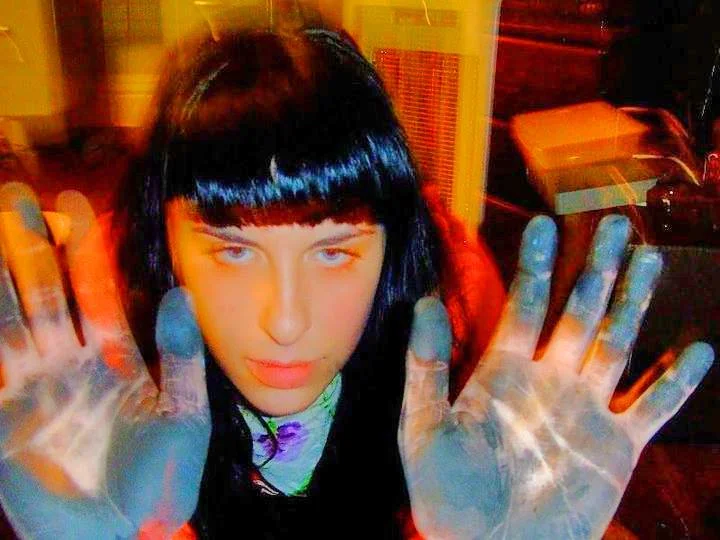 7" Survey: Bile Sister