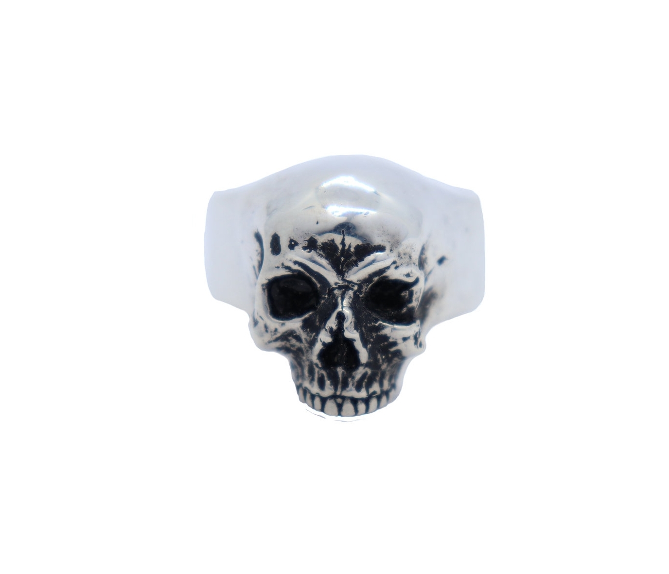 Real Skull ring front white background.jpg