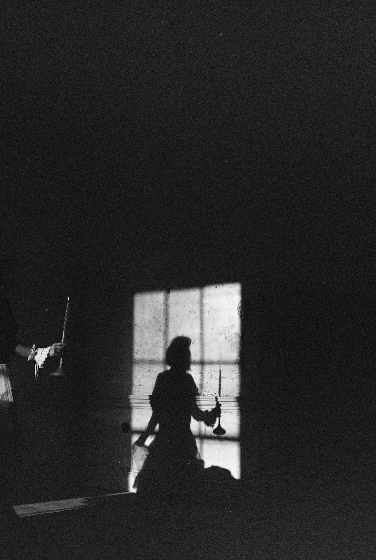 December on film - Linda Lomelino