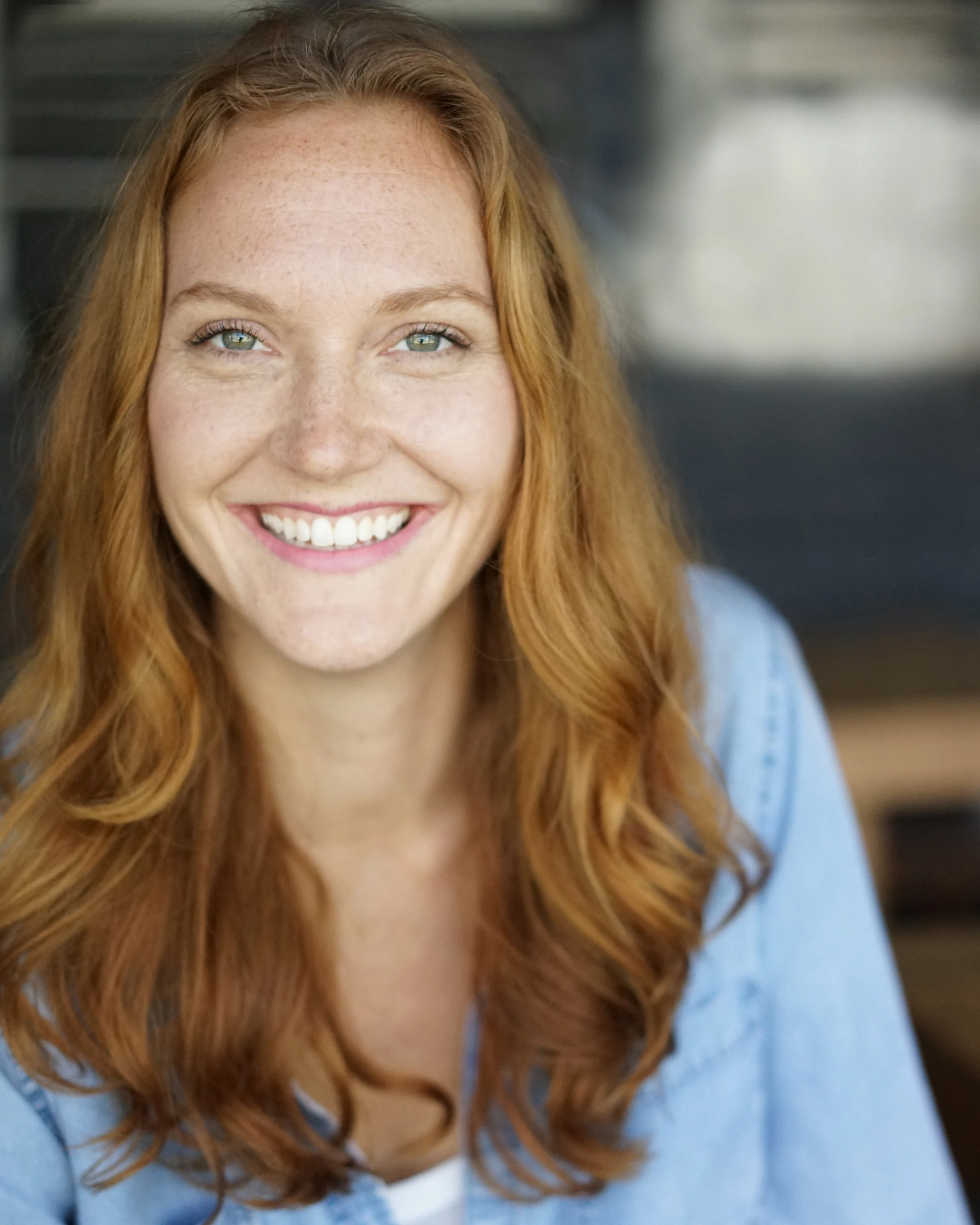 JulieRosing_headshot.jpg