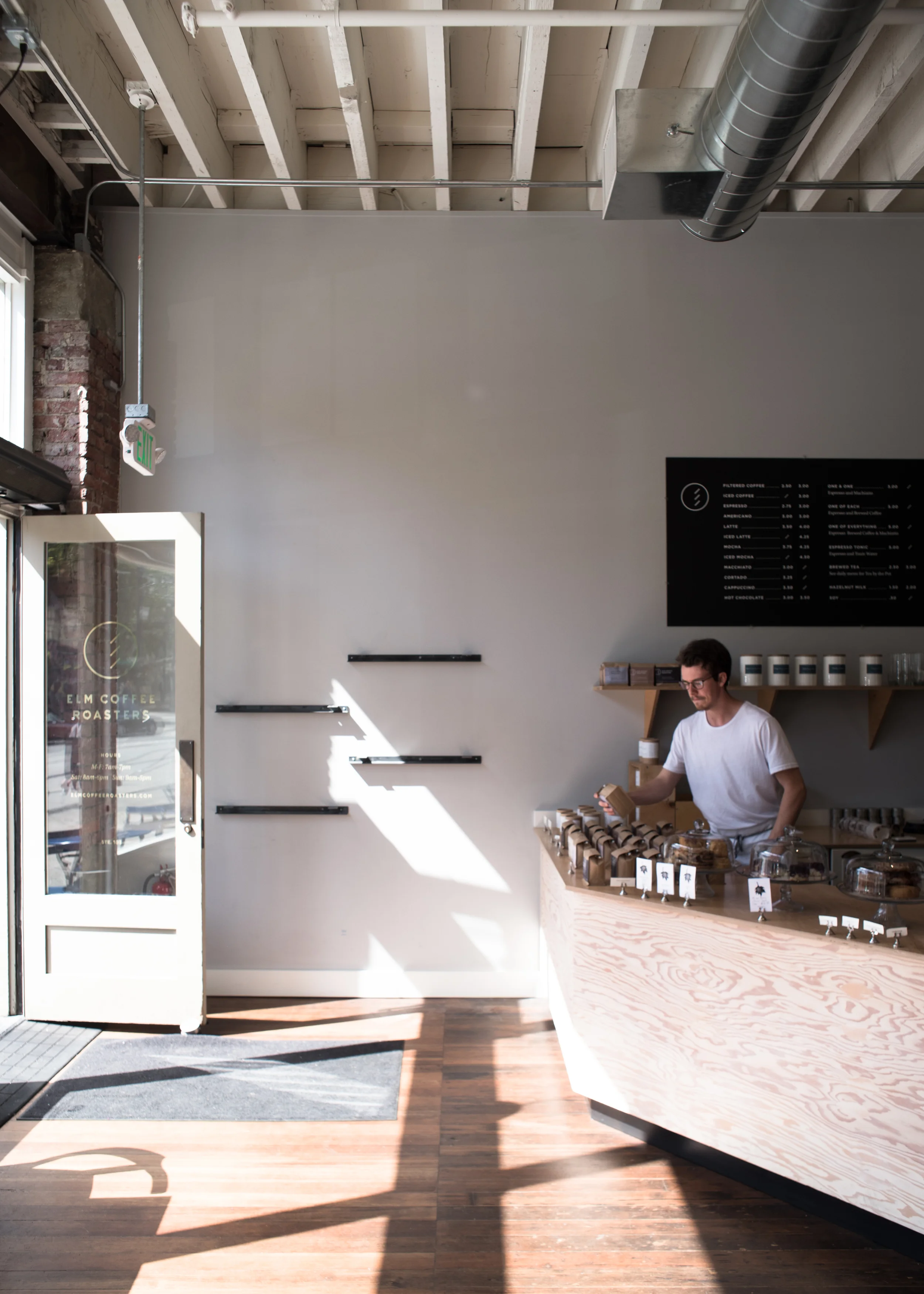 CMH-UO-Elm Coffee-5936.jpg