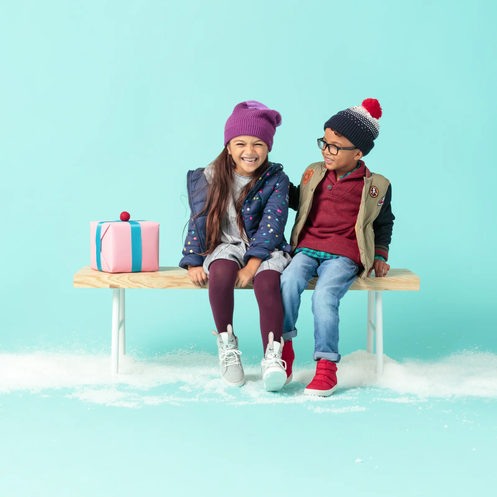 66-Holiday17_Campaign_Kids_B-189-V03-1600px.JPG