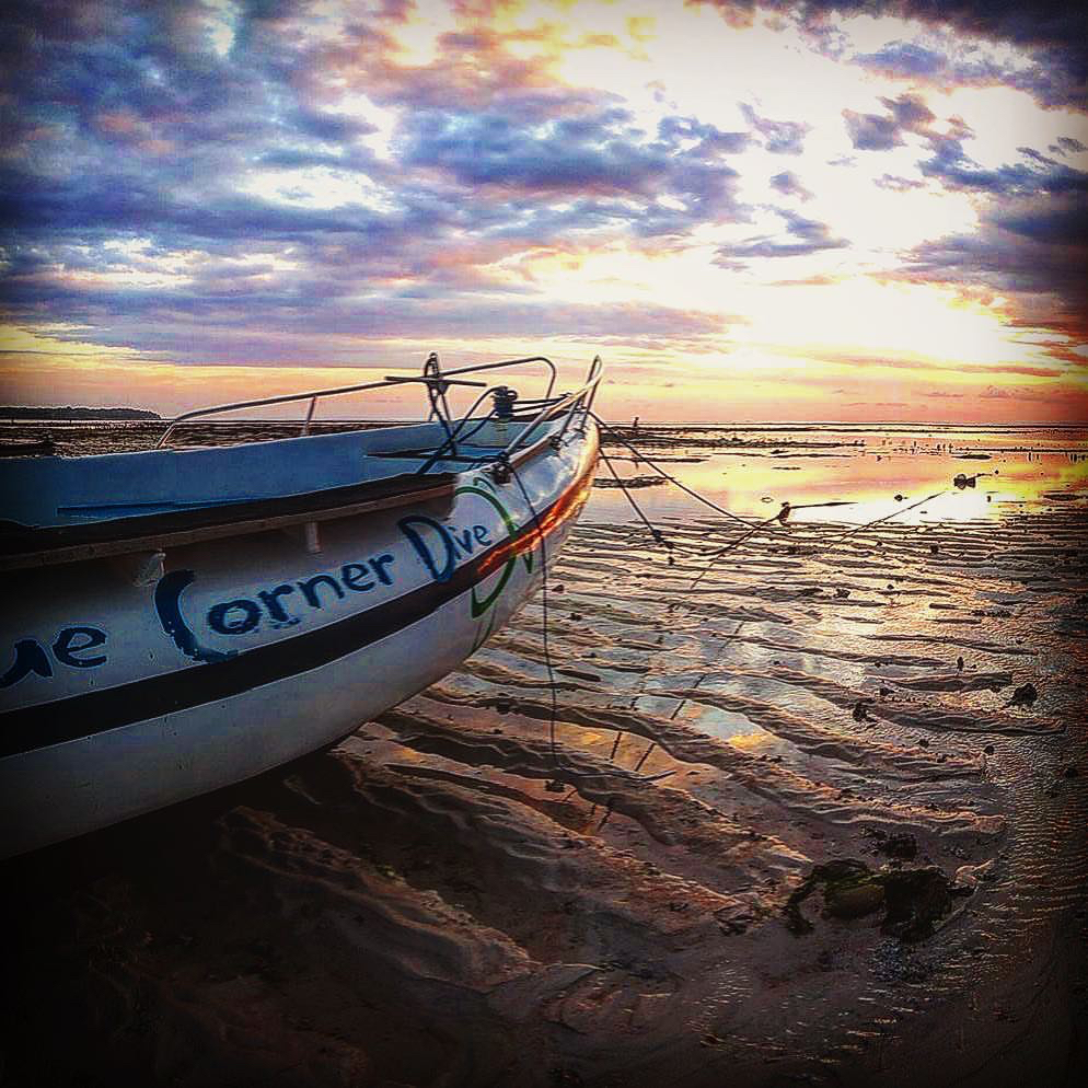 Lembongan Sunsets.jpg