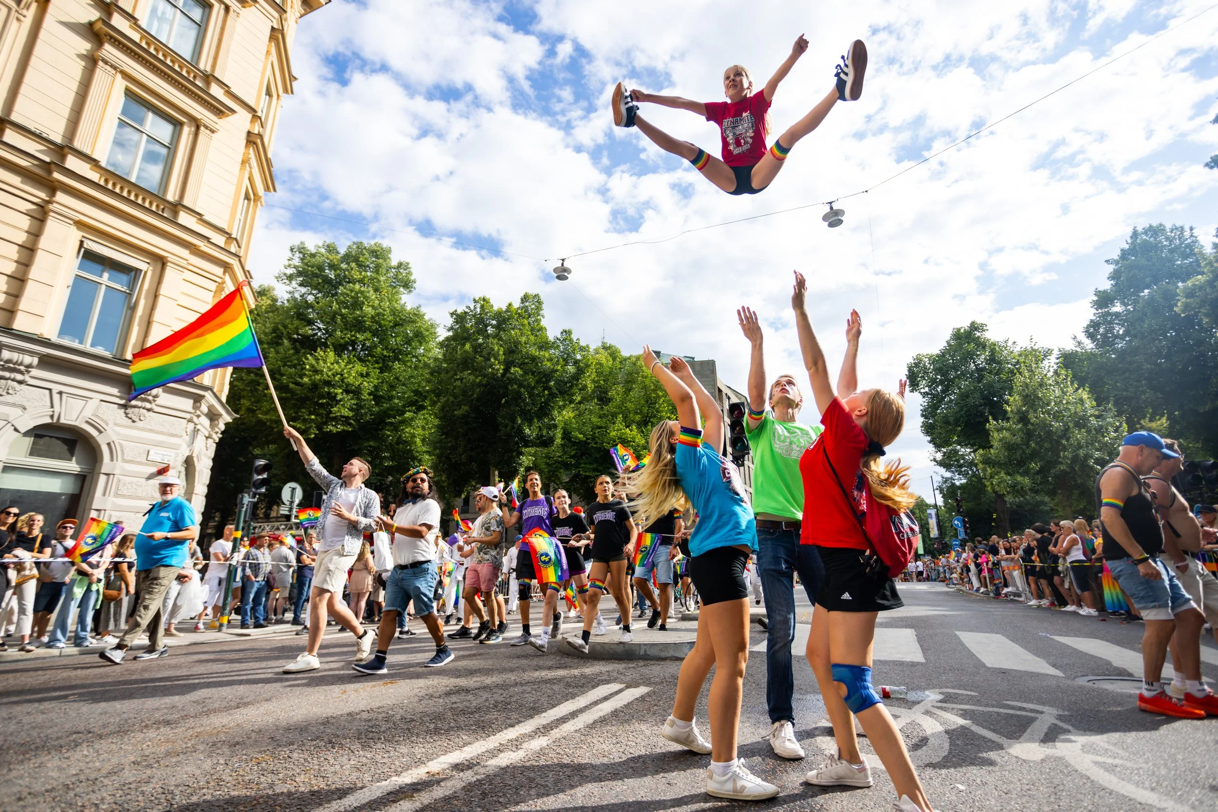  Deltagare från Riksidrottsförbundet under Prideparaden den 3 augusti 2024 i Stockholm. 