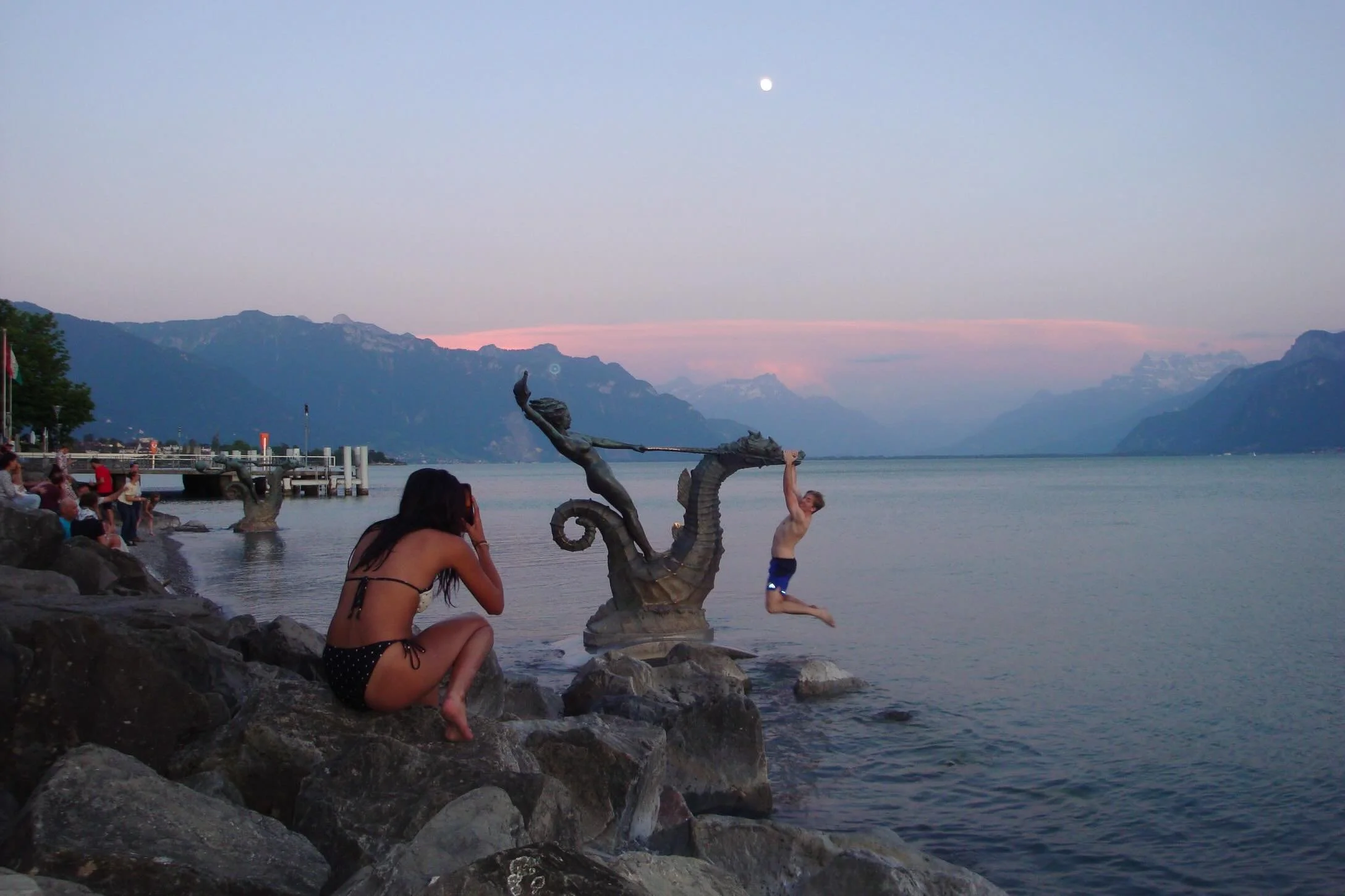 5/27 on Lake Geneva 🌔

📸 @gillian__flynn

#pepperdineswitzerland #switzerlandprogram #swissrugged