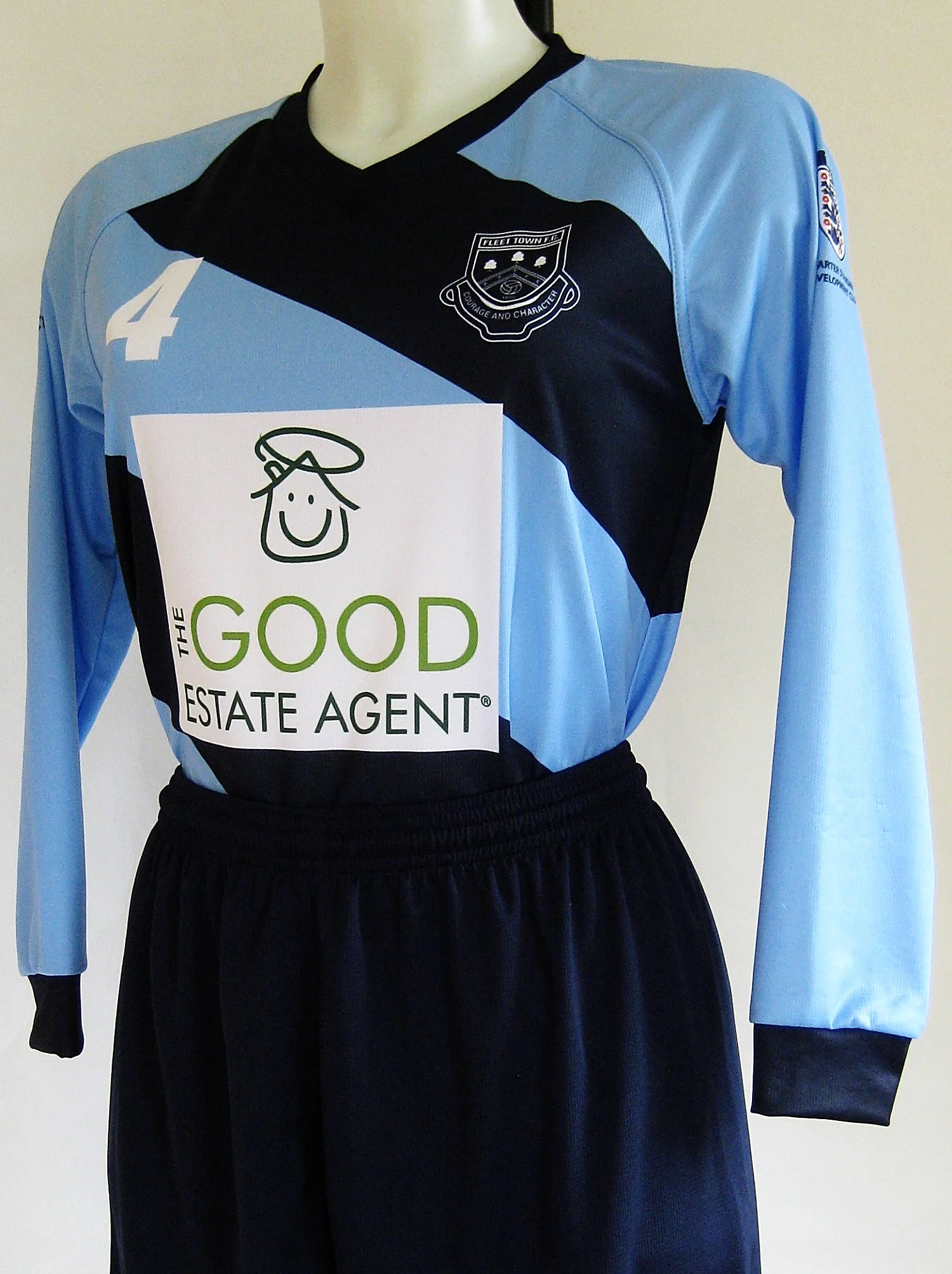 Fleet Town Girls & Ladies FC (Home)