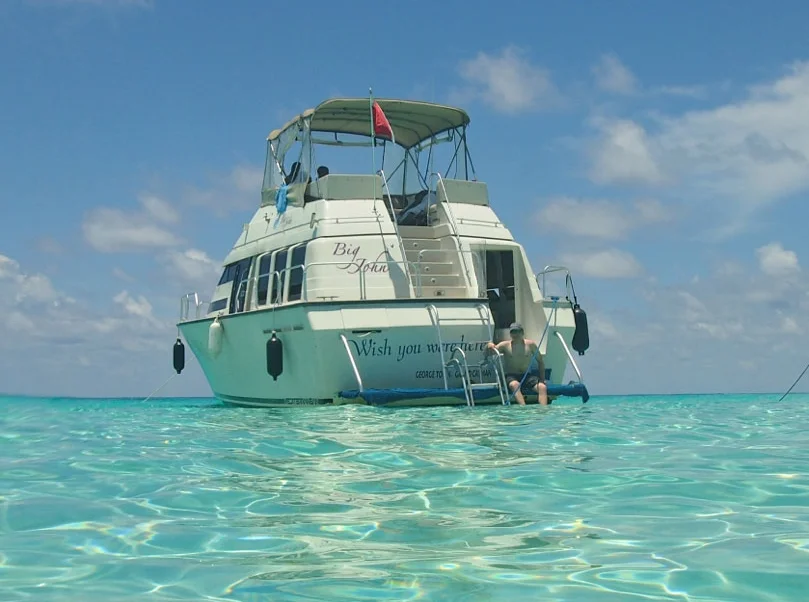 Big John at anchor at Stingray City in Grand Cayman